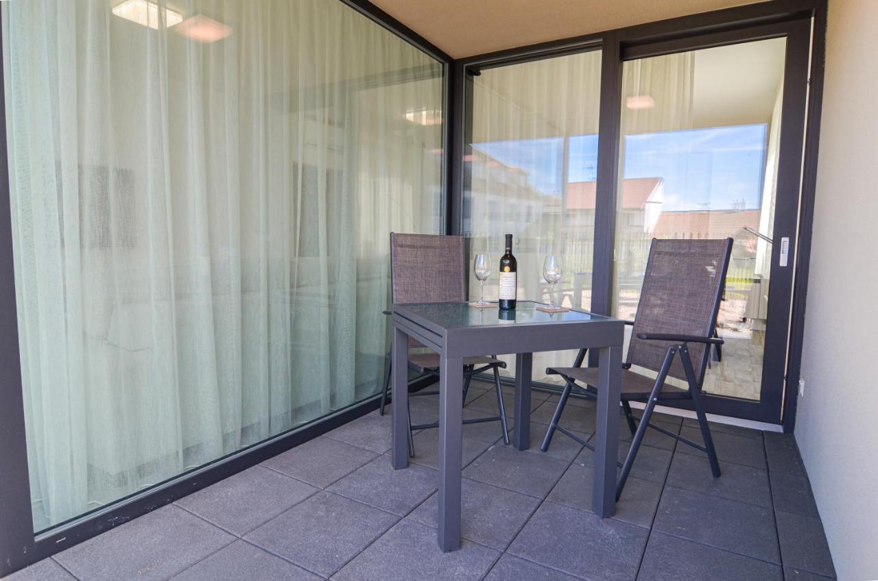 מיקולוב Palm Garden Apartment 1 מראה חיצוני תמונה